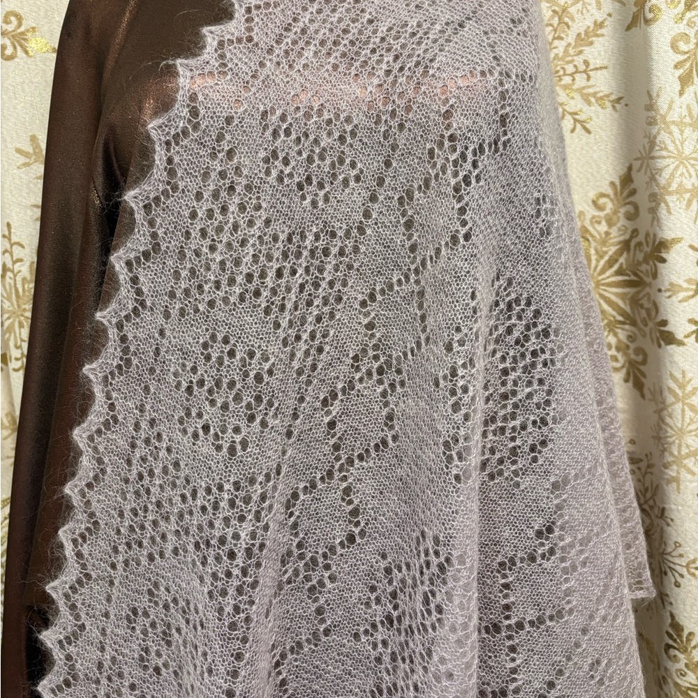 Delicate Lace Shawl in Soft Gray